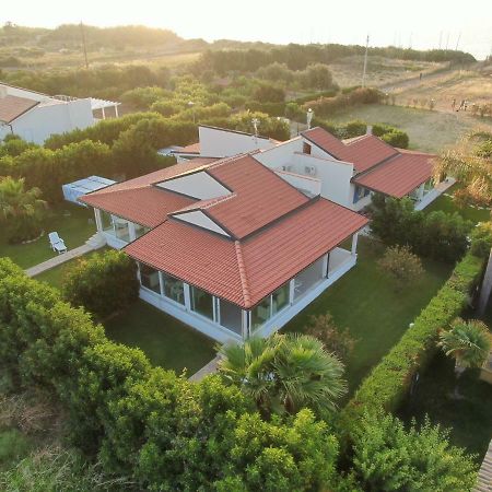 Villa Letizia Кампофеличе-ди-Роччелла Экстерьер фото