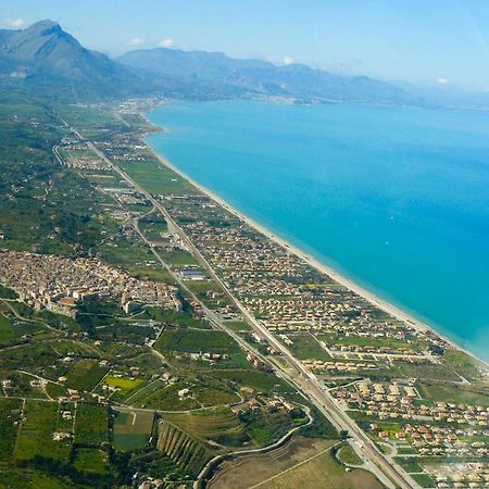 Villa Letizia Кампофеличе-ди-Роччелла Экстерьер фото