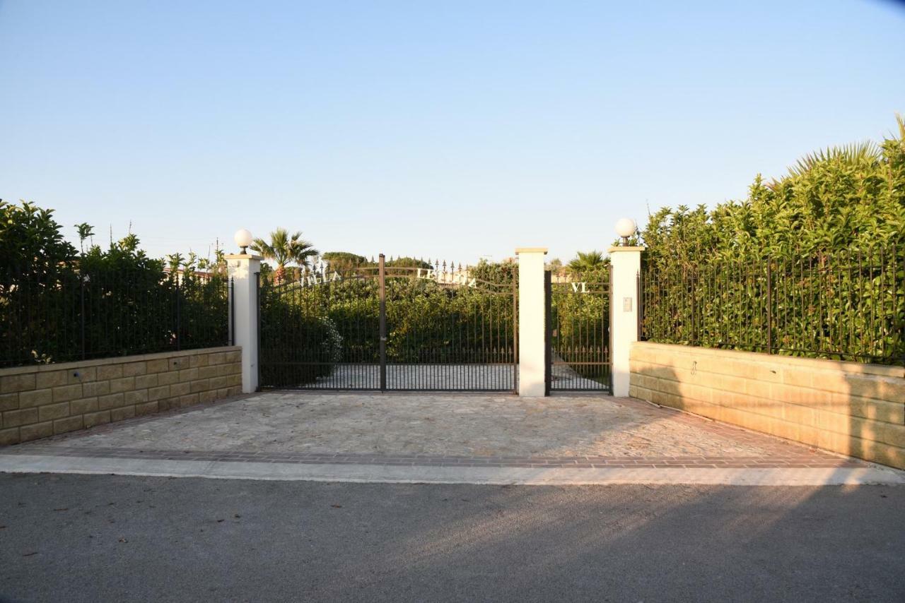 Villa Letizia Кампофеличе-ди-Роччелла Экстерьер фото